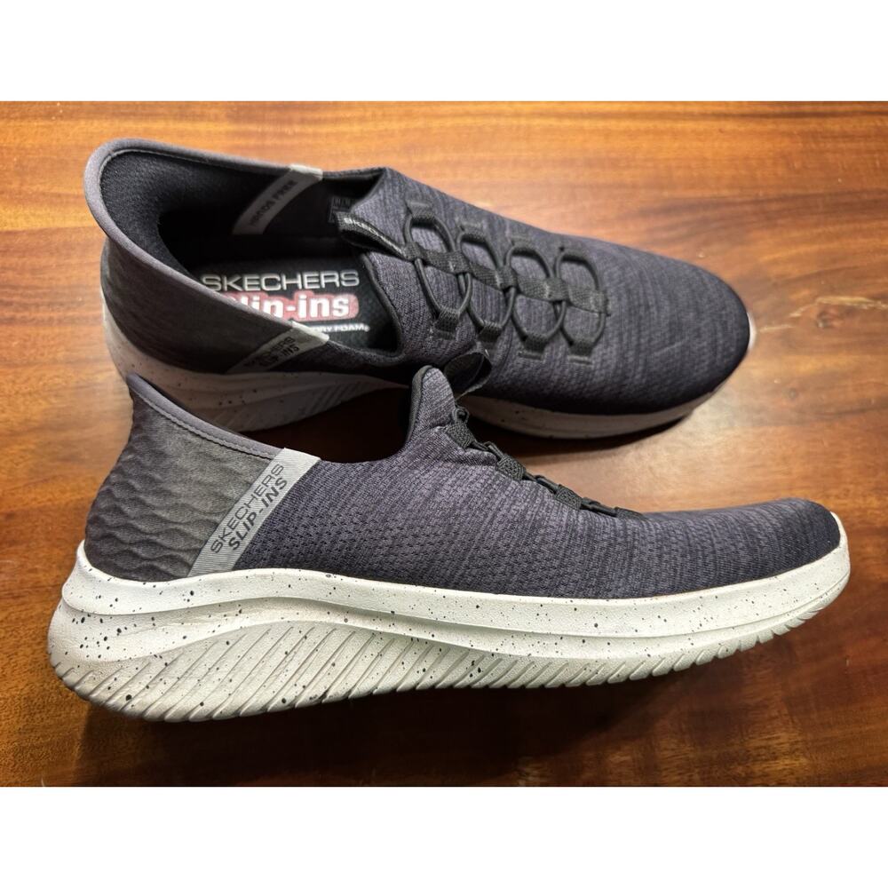 Skechers Ultra Flex 3.0 Right Away Stretch fit Mens Slip On Sneakers Sz 11